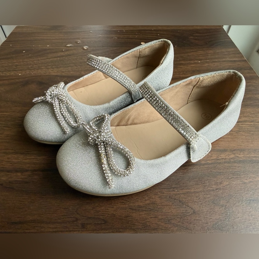 Girls' Sparkling Bow Mary Jane Dress Shoes - Silver